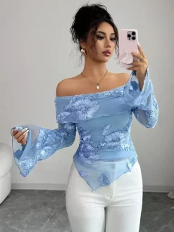 Haut à épaules dénudées en maille et manches longues avec broderie florale 3D pour femme 2026