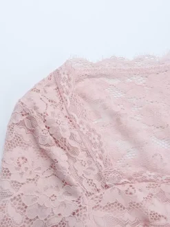 Haut en dentelle rose style corset pour femme - Chemisier bustier élégant à manches longues et décolleté c艙ur - Tenue de soirée printanière 2026