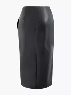 Jupe noire taille haute en similicuir sexy mi-mollet pour l'été.