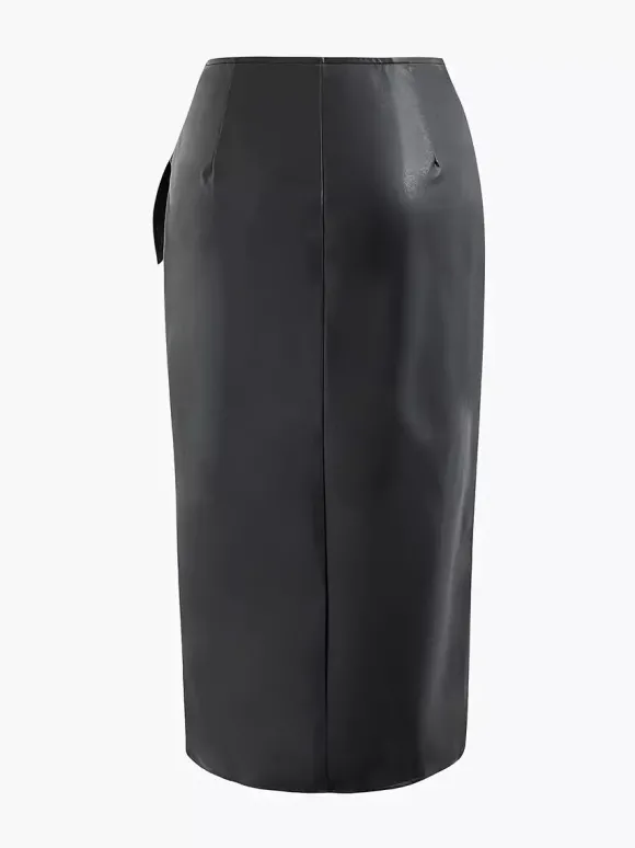 Jupe noire taille haute en similicuir sexy mi-mollet pour l'été.