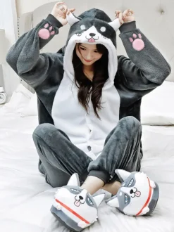 Kigurumi Carnaval Pyjamas Husky Chien 2026 en Flanelle Fermeture par Boutons Hiver Automne Vêtements de Nuit Costume Carnaval Cosplay Halloween