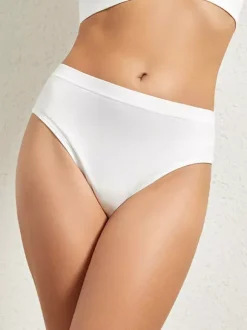 Linge de Mariée String taille basse en coton pour femmes grandes tailles confortable et respirant dos nageur idéal pour le sport et le quotidien couleur chair. Culotte lingerie.