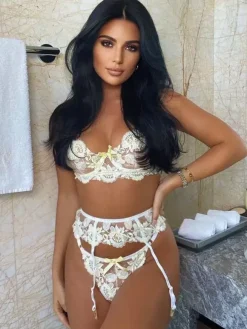 Linge de Mariée Nuisettes Lingerie Sexy Femme Ensembles Deux Pièces Taille Haute avec Bretelles à Col Décolleté Unicolore