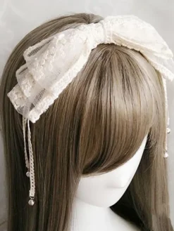 lolita coiffure Douceur avec dentelle Tea party et dentelle blanche Coiffure Déguisements Halloween