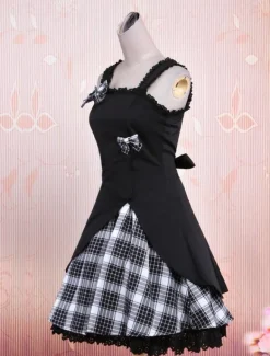 Lolita noir pull robe Vichy blanc noir jupe Aplique Déguisements
