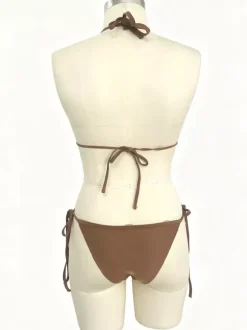 Maillot de bain bikini pour femme marron café à lacets idéal pour l'été et la plage.