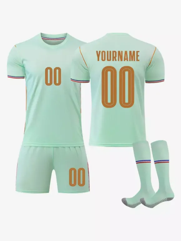 Maillot extérieur vert personnalisé de l'équipe de France 2026 tenue de football 3 pièces pour adultes et enfants