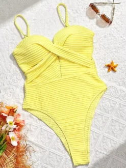 Maillots de bain une pièce pour femmes jaunes à bretelles découpées et décolleté croisé parfaits pour la plage et l'été
