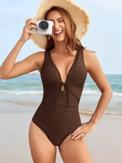 Maillots de bain une pièce pour femmes bleu ciel clair à bretelles lacées maillots de bain sexy d'été