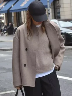 Manteau court croisé pour femme - Vêtement d'extérieur minimaliste à col montant et coupe carrée - Style streetwear printemps 2026 esthétique riche et classique