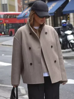 Manteau court croisé pour femme - Vêtement d'extérieur minimaliste à col montant et coupe carrée - Style streetwear printemps 2026 esthétique riche et classique
