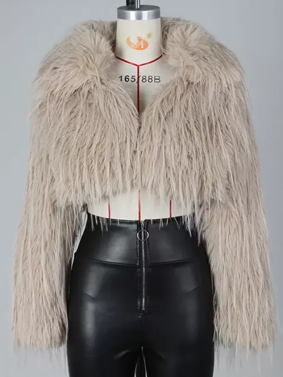 Manteau court en fausse fourrure à franges et col en V pour femme 2026