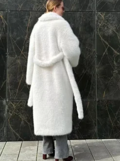 Manteau en fausse fourrure blanche avec revers crantés et ceinture Veste longue d'hiver écologique 2026