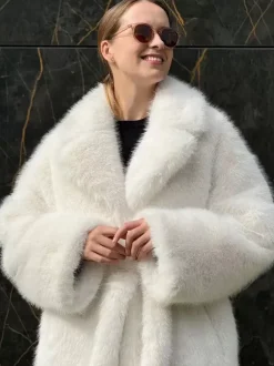 Manteau en fausse fourrure blanche avec revers crantés et ceinture Veste longue d'hiver écologique 2026