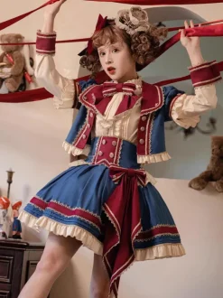Manteaux Mignonne Lolita avec 艙illets bleu profond volants couche en polyester