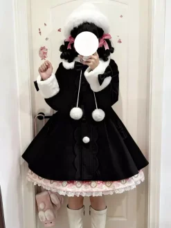 Manteaux Sweet Lolita n艙uds roses pompons manteau en polyester vêtements d'extérieur Lolita d'hiver