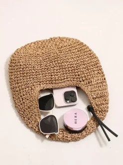 Mini sac bandoulière en raphia et paille style croissant tissé ajouré sac hobo sac à main d'été pour la plage.