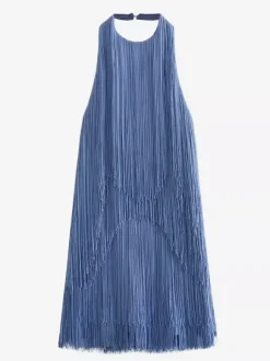 Mini-robe à franges et pompons dos nu et décolleté licou pour soirée 2026