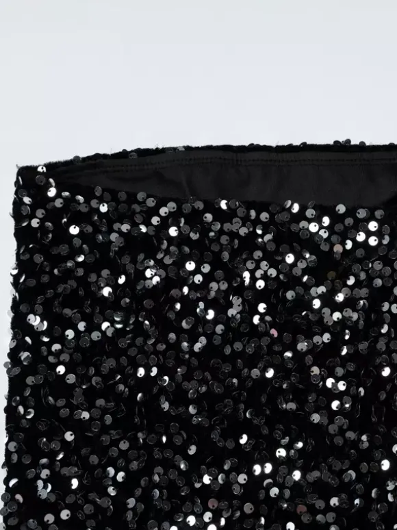 Mini-robe bustier à sequins et jupe bouffante 2026