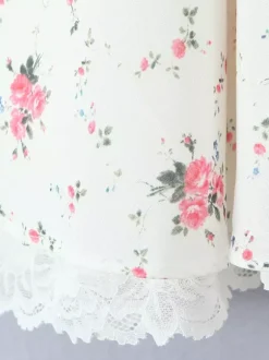Mini-robe fleurie à épaules dénudées et n艙ud pour l'été 2026