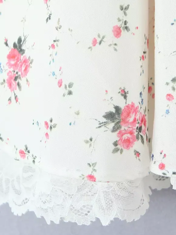 Mini-robe fleurie à épaules dénudées et n艙ud pour l'été 2026