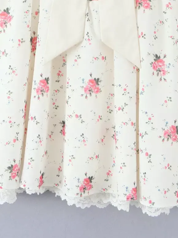 Mini-robe fleurie à épaules dénudées et n艙ud pour l'été 2026