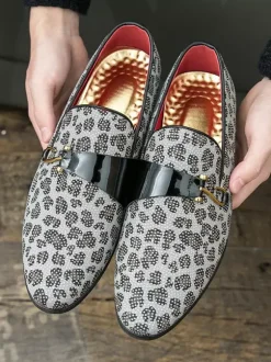 Mocassins à enfiler pour hommes chaussures tendance respirantes blanches à perles pour tenues de soirée et de loisirs