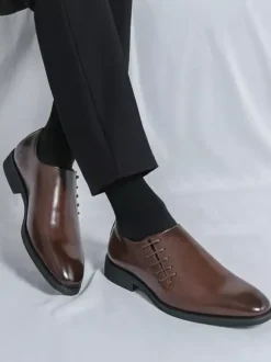 Mocassins à enfiler pour hommes chaussures habillées pointues noires et marron style présidentiel décontracté pour le bureau