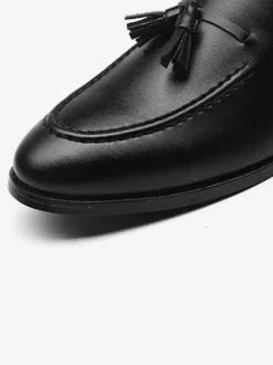Mocassins à pampilles pour hommes bout pointu talons bas chaussures à enfiler en cuir