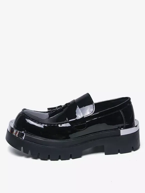 Mocassins noirs pour hommes bout rond détails métalliques chaussures à enfiler