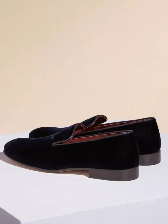 Mocassins à enfiler pour hommes chaussures en daim noir à bout rond motif brodé pour robe de soirée de mariage
