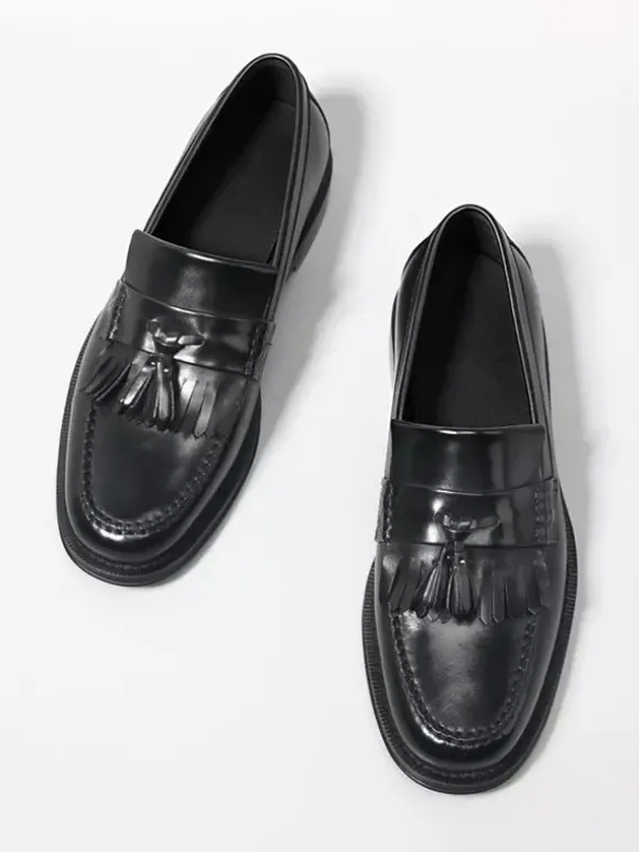 Mocassins noirs à bout rond pour hommes à enfiler avec pompons