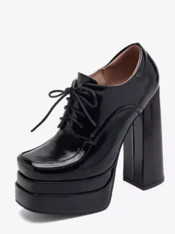 Mocassins noirs à plateforme et bout carré lacets et talons épais