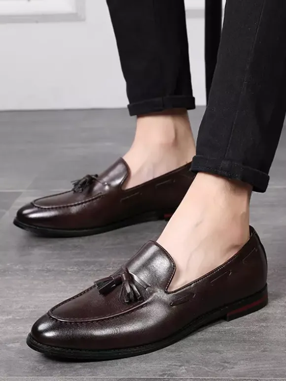 Mocassins à pampilles pour hommes chaussures plates à bout pointu décontractées