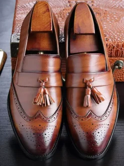 Mocassins à pampilles pour hommes à enfiler à bout pointu à bout golf à talons bas Penny Loafers