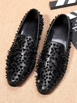 Mocassins à rivets pour hommes bout pointu en cuir de vache à enfiler pour bal de promo ou mariage