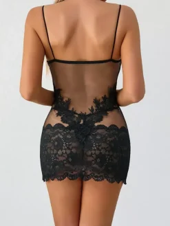 Nuisette en dentelle florale transparente mini-robe nuisette à fines bretelles et résille transparente