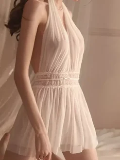 Nuisette sexy en dentelle rose dos nu et tulle style babydoll.