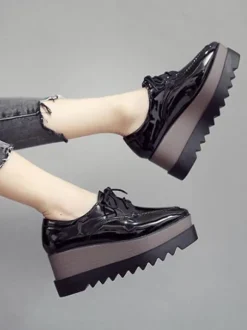 Oxfords élégants bout rond Synthétique cuir avant en dentelle Synthétique caoutchouc bout rond Oxfords chaussures