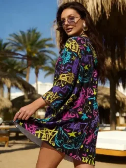 Paréo jaune à manches longues et imprimé géométrique robe courte en résille maillot de bain d'été pour la plage