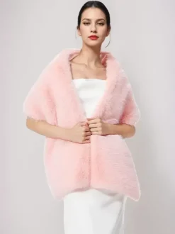 Poncho cape noir pour femme