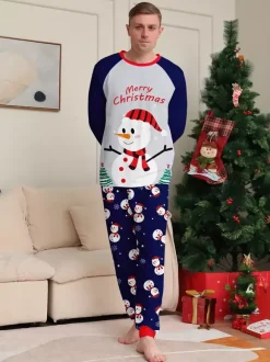 Pyjamas de Noël bleu marine à motif bonhomme de neige et bordure rouge collection 2026