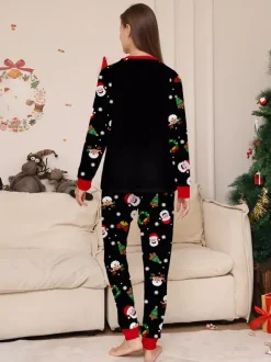 Pyjamas de Noël noirs et rouges pour toute la famille imprimé canne de Noël et Père Noël collection 2026
