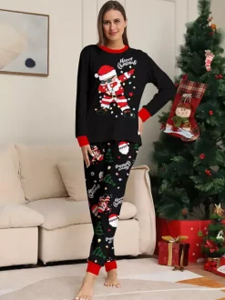 Pyjamas de Noël assortis pour toute la famille motif Père Noël dab noir et rouge collection 2026