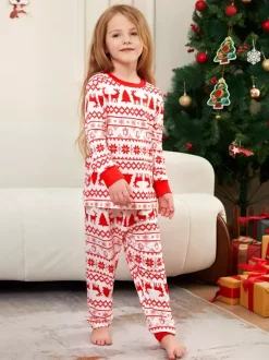 Pyjamas de Noël familiaux classiques à imprimé rennes rouges et blancs collection 2026