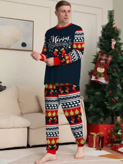 Pyjamas de Noël familiaux à motifs Fair Isle bleu marine rouge et vert collection 2026