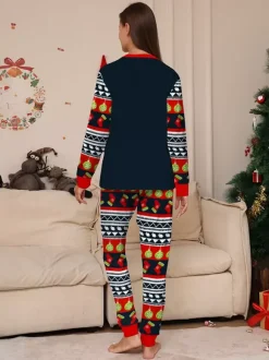 Pyjamas de Noël familiaux à motifs Fair Isle bleu marine rouge et vert collection 2026