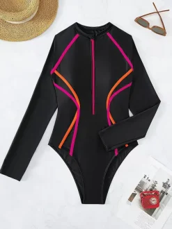 rashguard de surf une pièce à manches longues rayures contrastées dégradées et fermeture éclair sur le devant.