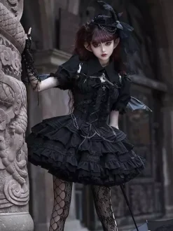 Robe à bretelles gothique Lolita et cache-couche ensemble deux pièces bordure en dentelle manches courtes robe courte bouffante superposée