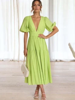 Robe Boho Robe d'été plissée à manches courtes et col en V